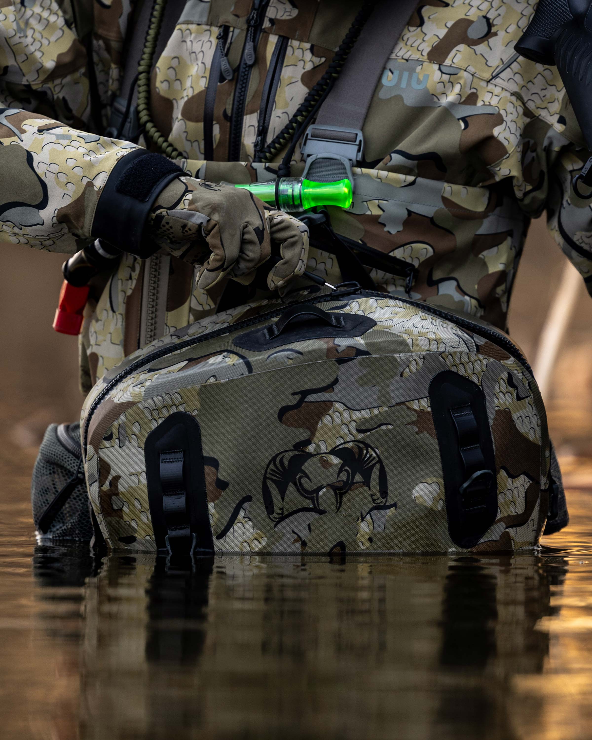 DeltaStorm 800 Submersible Waistpack | Valo - Image 10