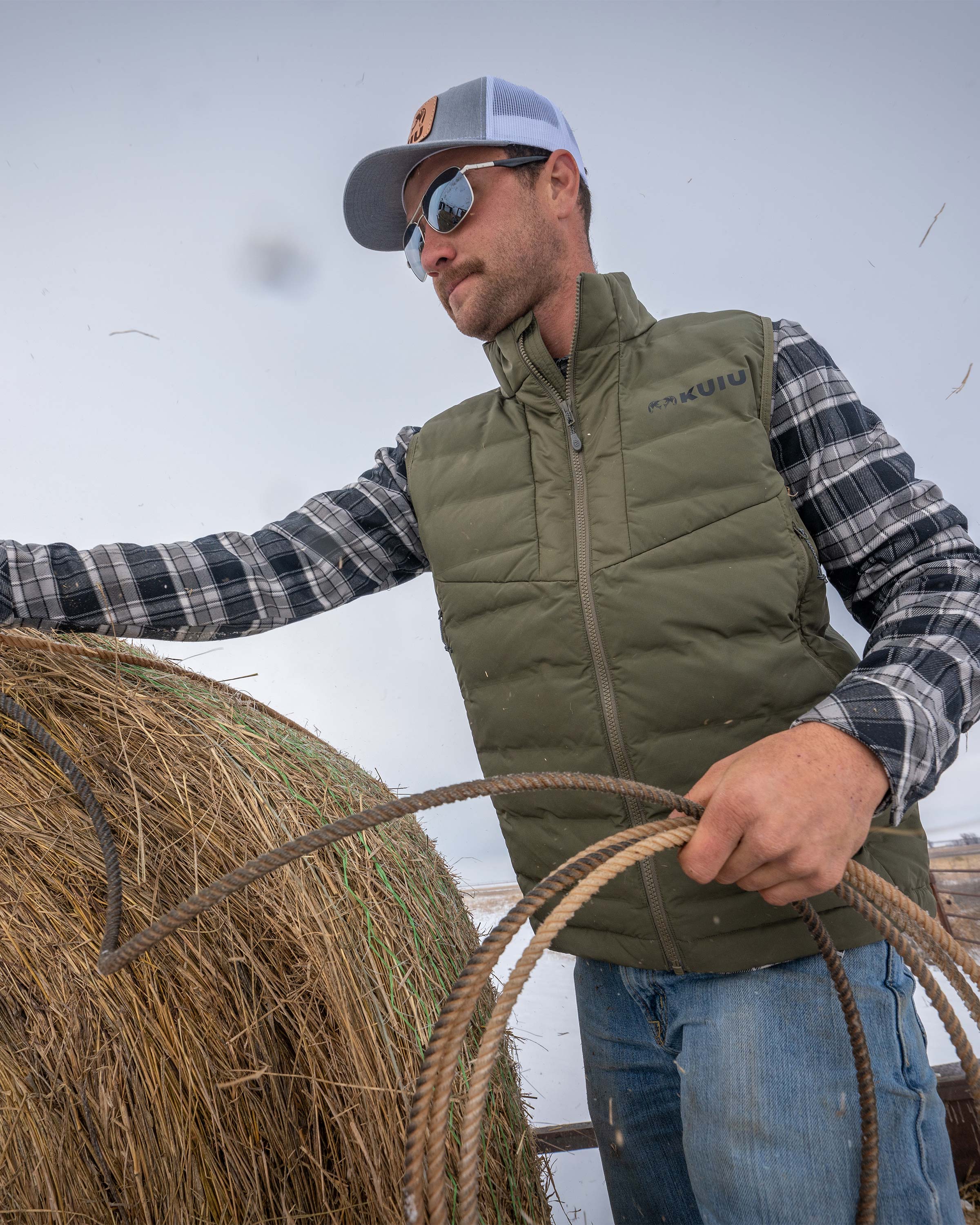 Elements Vest | Gunmetal - Image 5