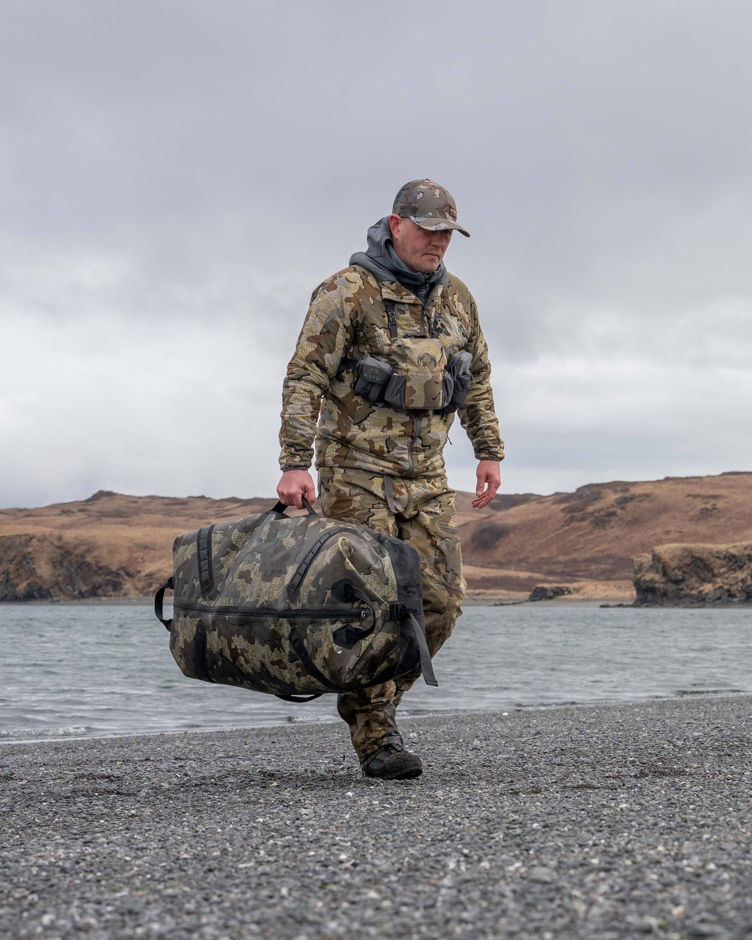 Kodiak 3000 Submersible Duffel | Stone - Image 13