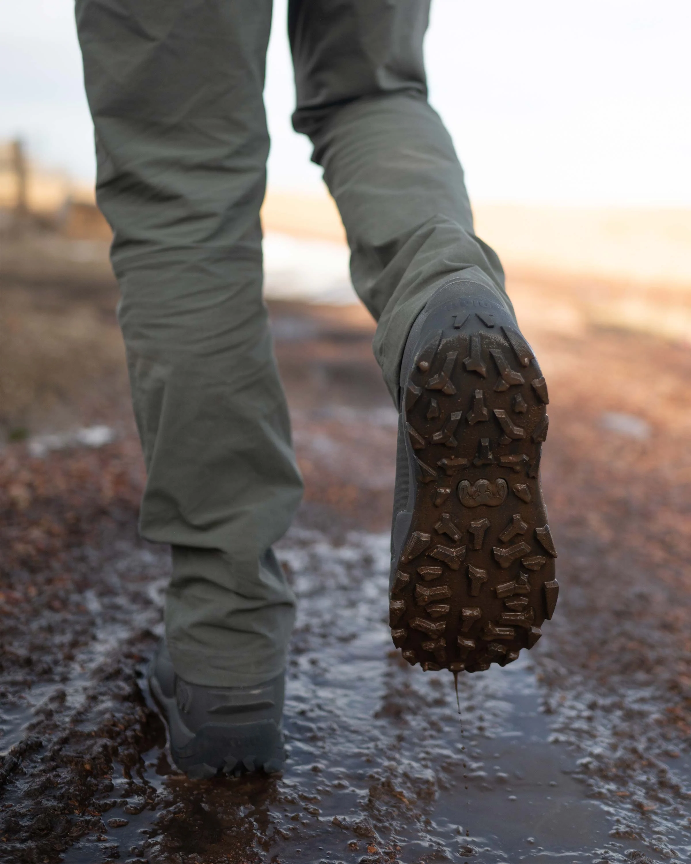 KUIU Ankle Mud Boot | Asphalt - Image 11