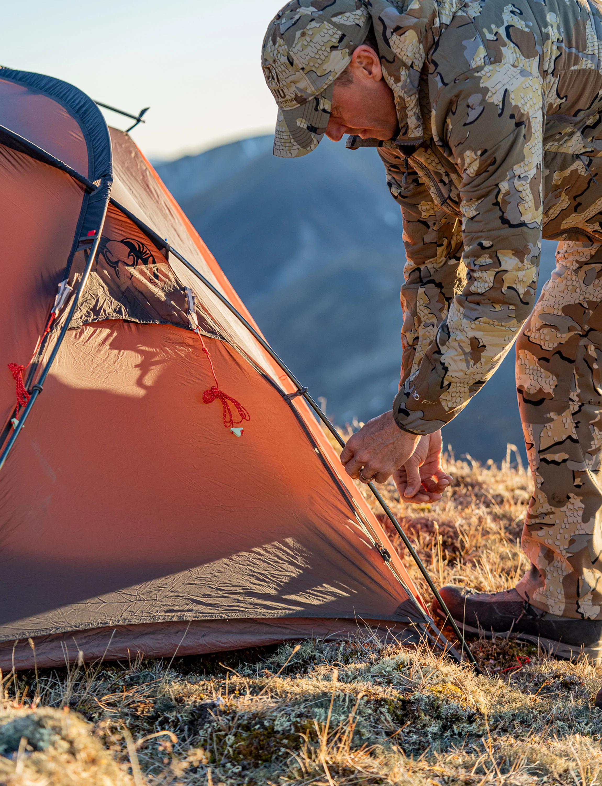 Mountain Star 2 Person Tent | Gunmetal-Orange - Image 15