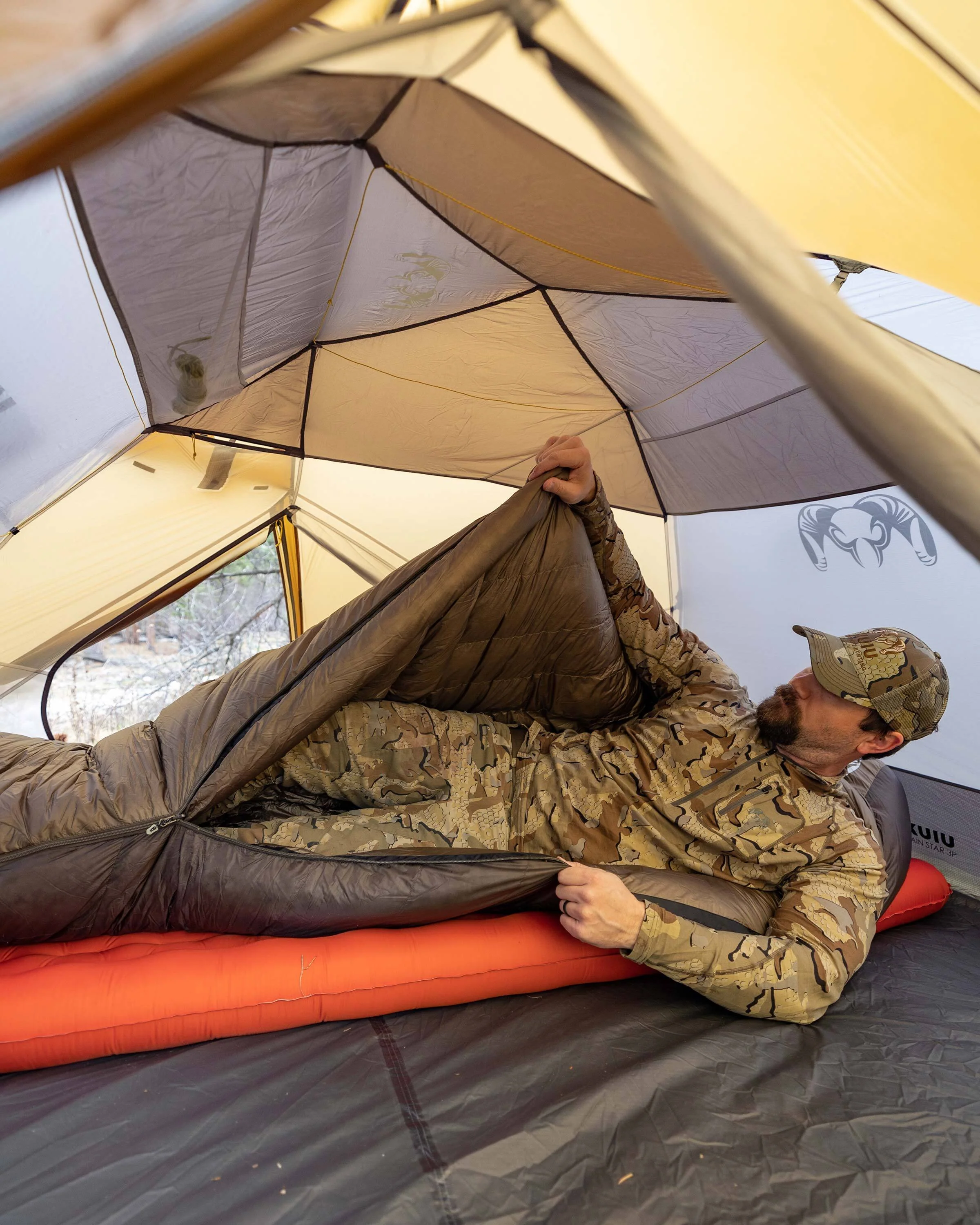 Super Down Altai 15° Sleeping Bag | Gunmetal - Image 9